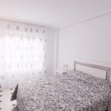 Apartamento Sol Y Playa Торрев'єха